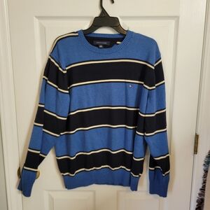 Vintage Tommy Hilfiger Men's Blue Striped Sweater